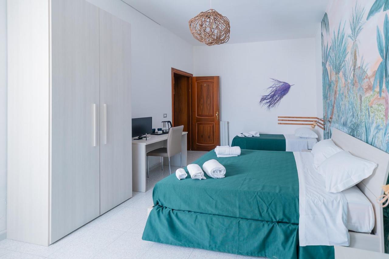 סירקוזה Anime Bed&Breakfast מראה חיצוני תמונה